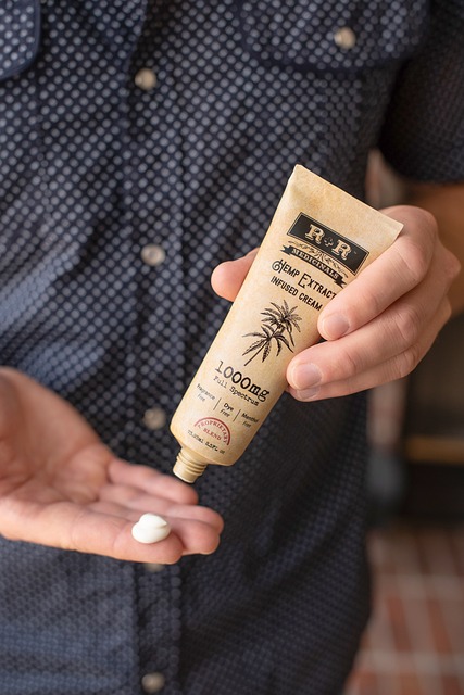 Experience Natural Stress Relief with Pure Delta 8 Oil Drops: Live THC, Calm Mind – Shop Now!